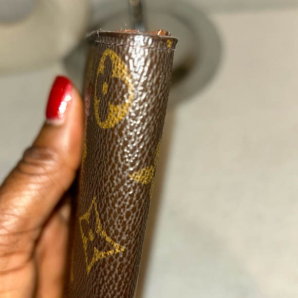 Authentic LOUIS VUITTON Monogram long wallet - Picture 7 of 17